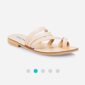🌷Steve Madden Sandals Sz 9🌷